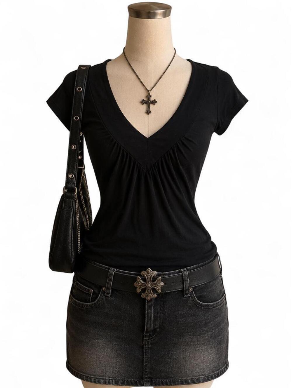 Vintage Susie Black V-Neck Top | Women’s Size S